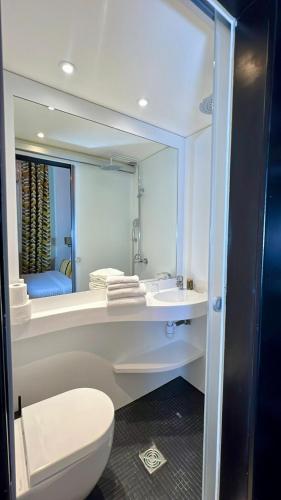 Habitación Doble Estándar del hotel PRATIC. Foto 2