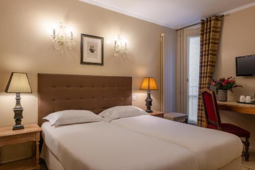 Habitación Doble Estándar - 2 camas del hotel Albe Bastille. Foto 3