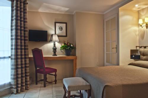 Habitación Doble Estándar del hotel Albe Bastille. Foto 1