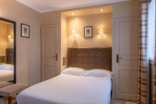 Habitación Doble Estándar del hotel Albe Bastille. Foto 7