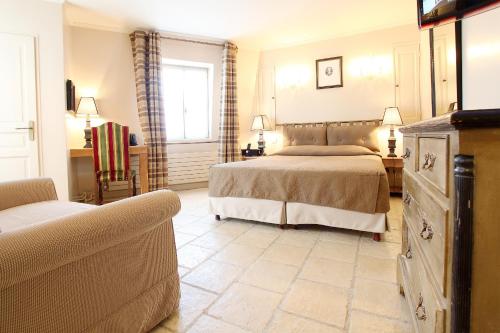 Habitación Triple del hotel Albe Bastille. Foto 3