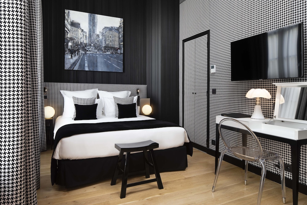 Habitación clásica doble del hotel Pas De Calais. Foto 1