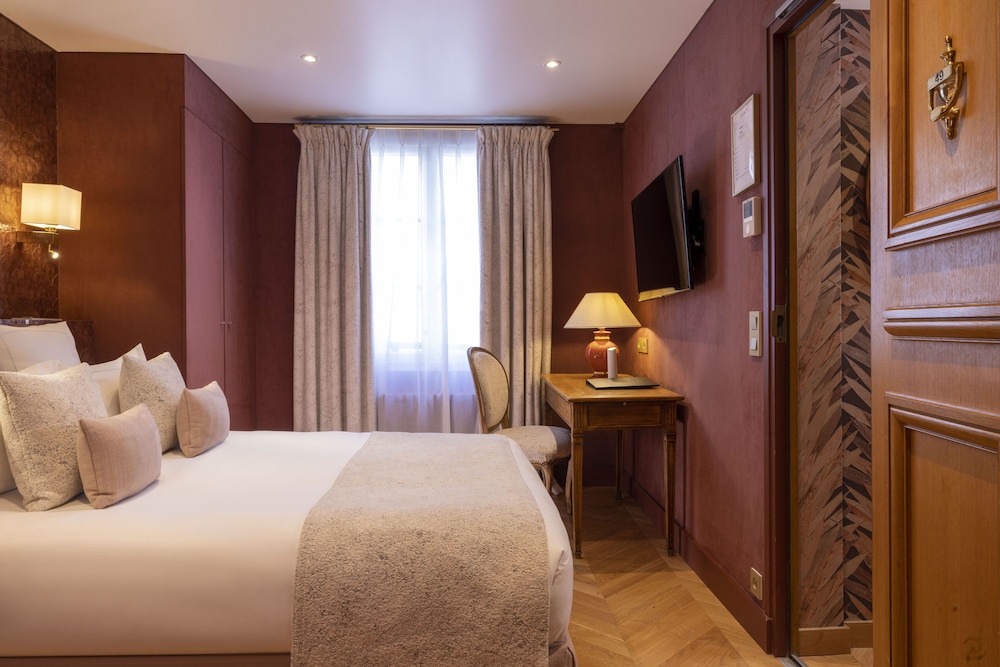 Habitación clásica doble del hotel Pas De Calais. Foto 7