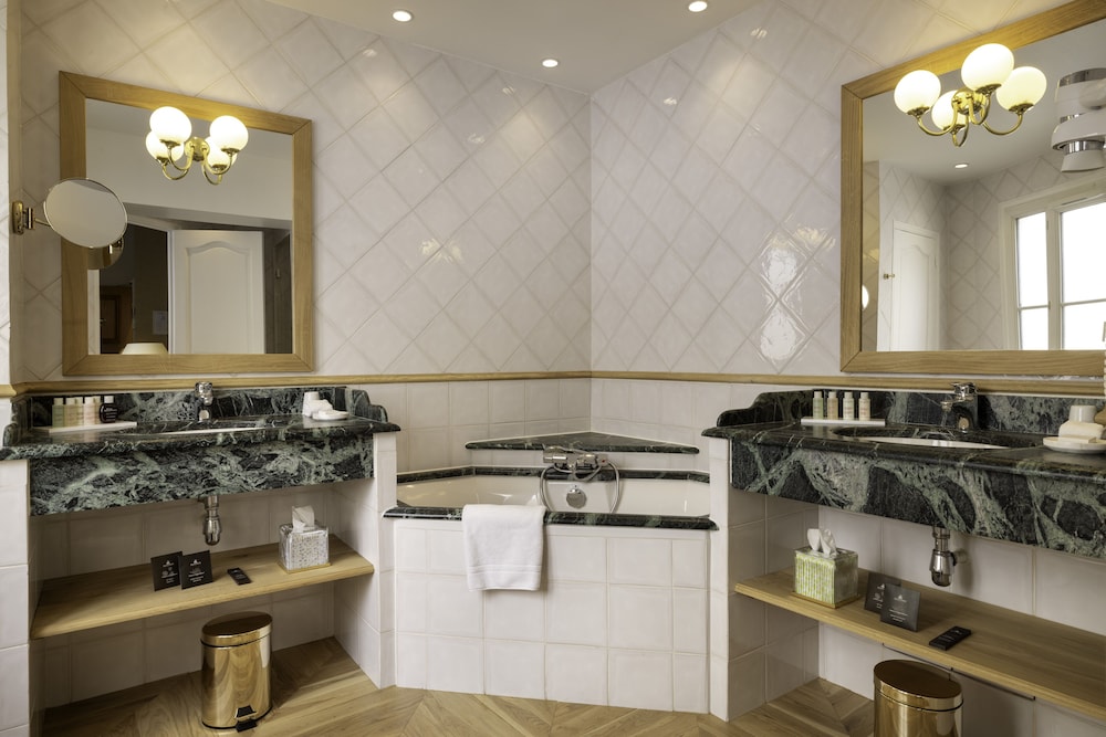 Suite del hotel Pas De Calais. Foto 9