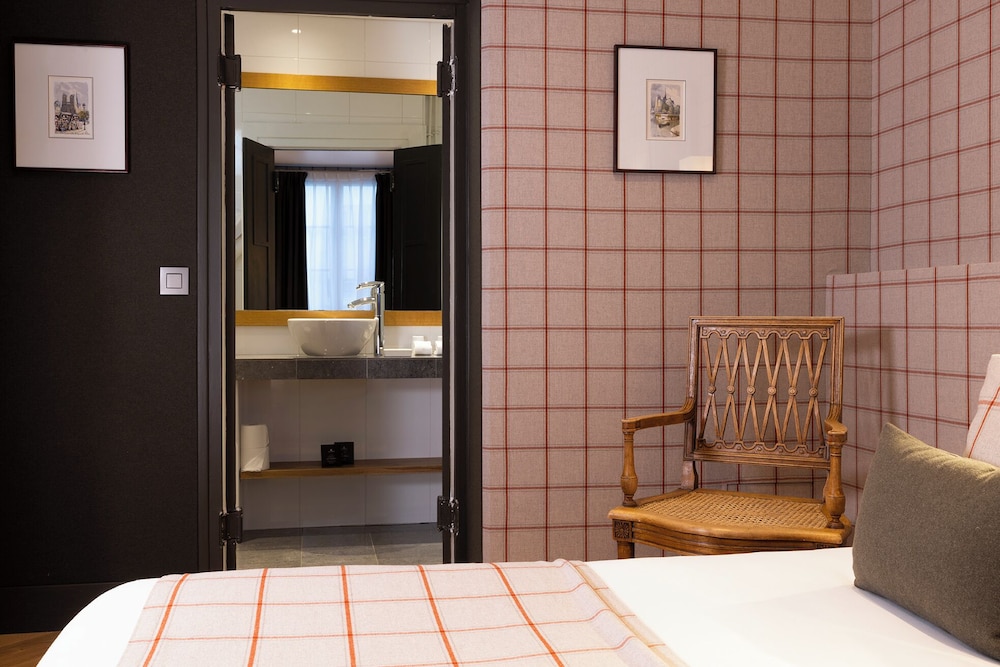 Habitación familiar, habitaciones comunicadas del hotel Pas De Calais. Foto 4