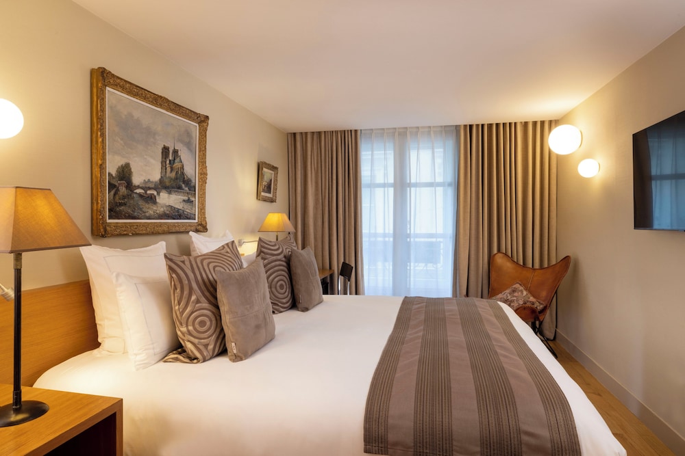 Habitación Doble Superior del hotel Pas De Calais. Foto 6