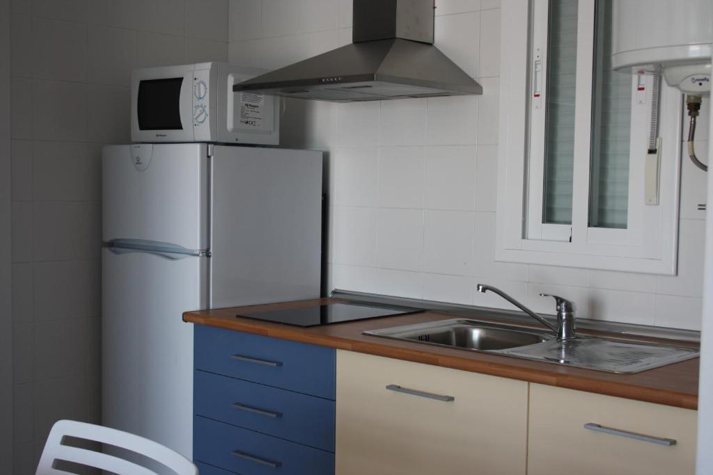 Suite Atico del hotel Turísticos Playa Bárbate. Foto 3