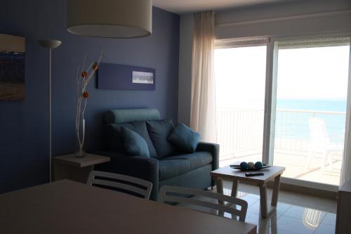 Suite Ático del hotel Turísticos Playa Bárbate. Foto 11