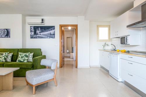 Apartamento de 1 dormitorio del hotel Pierre and Vacances Sevilla. Foto 1