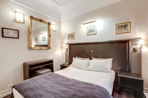Habitación Individual - Cama grande del hotel Opéra Maintenon. Foto 4