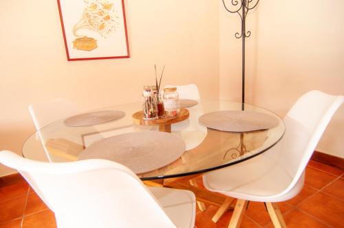 Triple room del hotel Hotel Rural Jardines de Milano - Adults Only. Foto 9