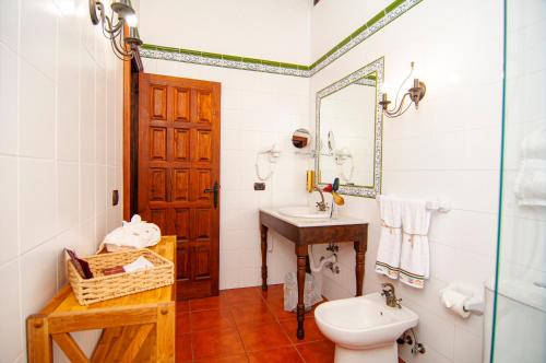 Twin room del hotel Hotel Rural Jardines de Milano - Adults Only. Foto 1