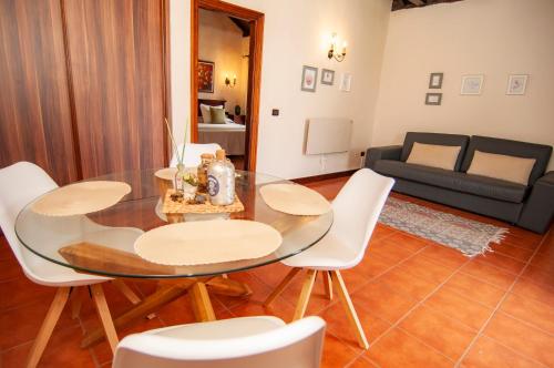 Triple room del hotel Hotel Rural Jardines de Milano - Adults Only. Foto 17