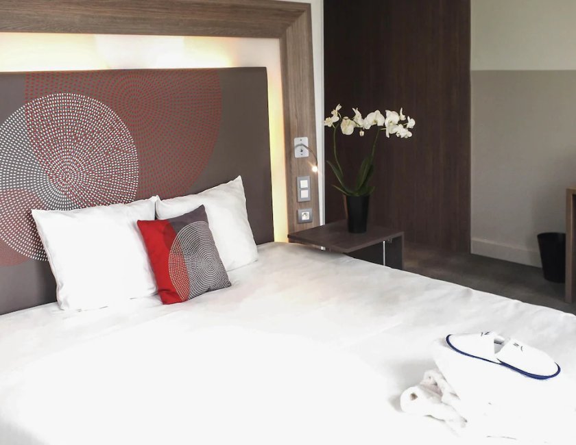 Habitación ejecutiva, 1 cama doble del hotel Novotel Spa Rennes Centre Gare. Foto 1
