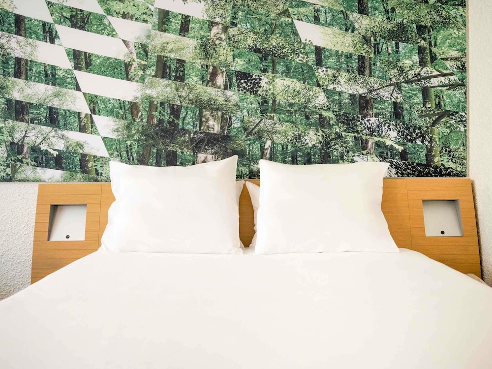 Habitación Classic con 1 cama doble del hotel Novotel Bordeaux Mérignac. Foto 3