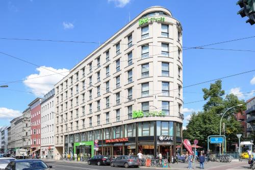 Suite familiar: 2 habitaciones con puerta de comunicación del hotel Ibis Styles Berlin Mitte