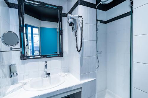 2 Adjacent rooms del hotel Villa Nicolo. Foto 3