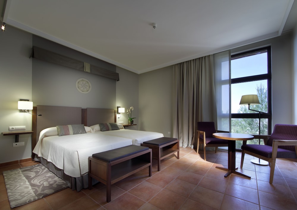 Habitación estándar doble del hotel Parador De Lorca. Foto 5