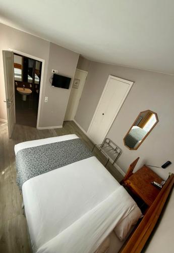 Habitación Doble del hotel New Gare Du Nord. Foto 6