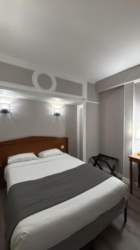 Habitación Doble del hotel New Gare Du Nord. Foto 12