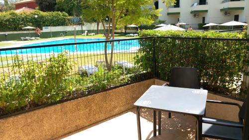 Apartamento con terraza del hotel Hospedium Hotel Simón Verde. Foto 1