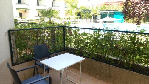 Apartamento con terraza del hotel Hospedium Hotel Simón Verde. Foto 5