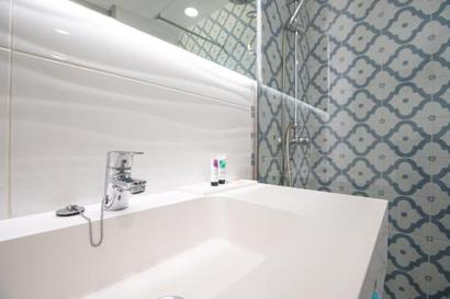 Habitación doble Vista Piscina del hotel Surfing Colors Corralejo