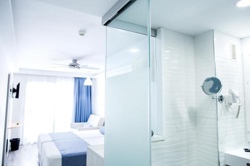 Habitación Doble con 2 camas individuales - Sin Servicio de Limpieza del hotel Surfing Colors Corralejo