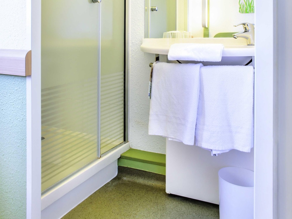 Habitación Familiar del hotel Ibis Budget Limoges Nord. Foto 4