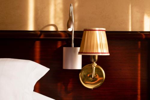 Habitación Clásica Eiffel del hotel Britannique. Foto 3