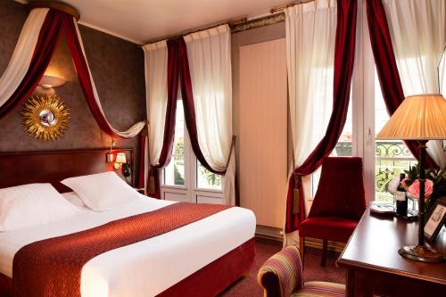 Habitación Deluxe con balcón del hotel Britannique. Foto 5