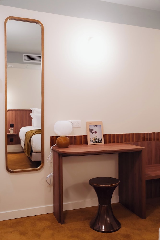 Habitación Individual del hotel Camelia International. Foto 1