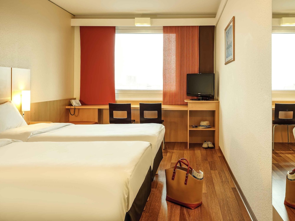 Habitación estándar, 2 camas individuales del hotel Ibis Wien Messe
