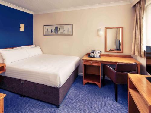 Habitación Doble Económica del hotel Mercure Bradford, Bankfield. Foto 4