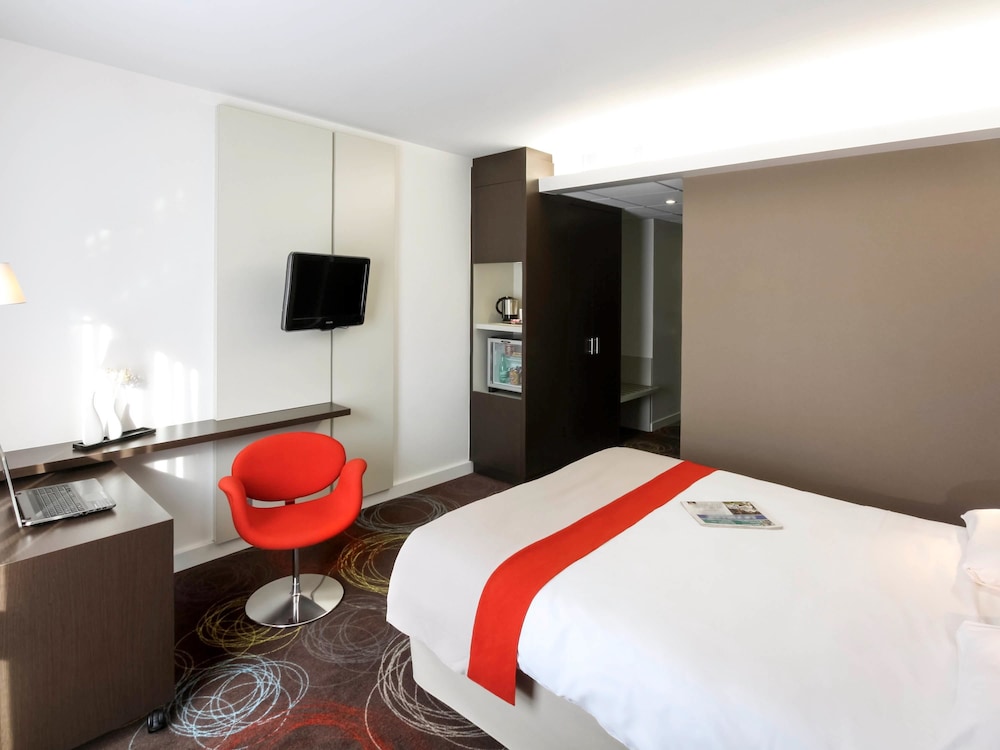 Habitación Superior - 1 cama doble del hotel Mercure Niort Marais Poitevin. Foto 3