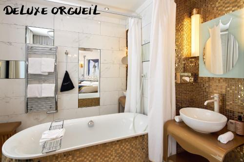 Habitación Deluxe del hotel Vice Versa. Foto 6