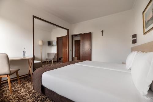 Habitación Familiar del hotel Crisol Tres Pastorinhos. Foto 2