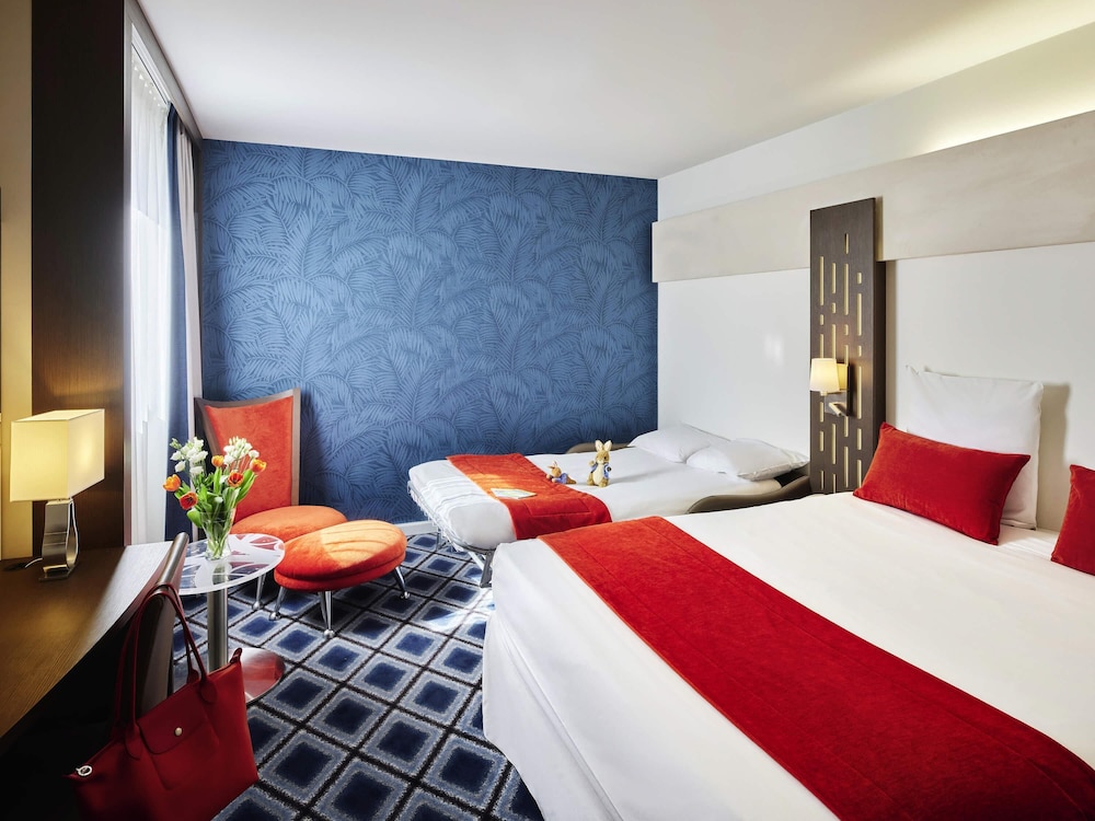Habitación Privilege del hotel Mercure Chartres Centre Cathédrale. Foto 2