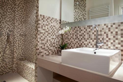 Superior Apartment - located in the building nextdoor del hotel Mayet. Foto 3