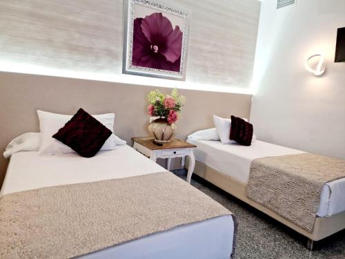 Suite Junior Familiar del hotel Plaza Del Castillo. Foto 6