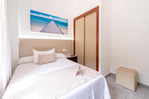 Habitación Doble Pequeña del hotel Plaza Del Castillo. Foto 4