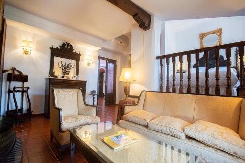 Suite Presidencial del hotel Soho Boutique Palacio San Gabriel. Foto 6