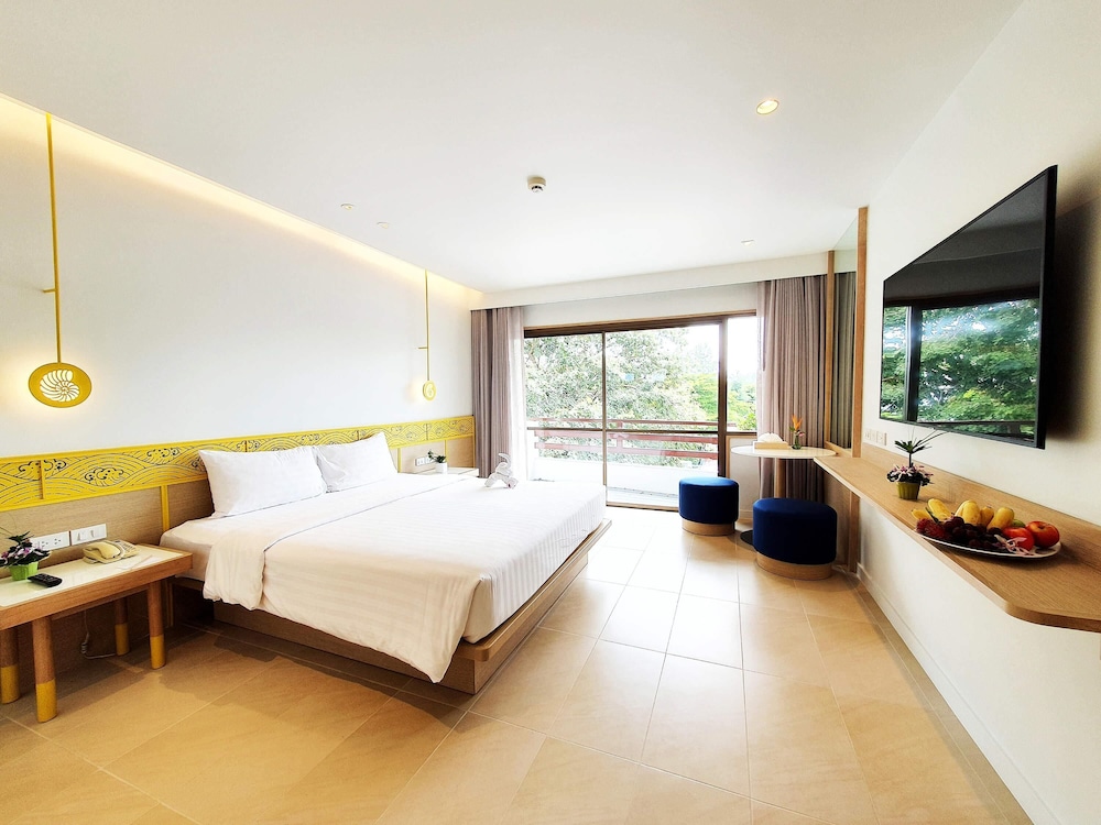 Habitación Deluxe 1 Cama King Size, Vistas al Jardín del hotel Novotel Rayong Rim Pae Resort