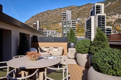 Suite del hotel MiM Andorra member of Meliá Collection. Foto 3
