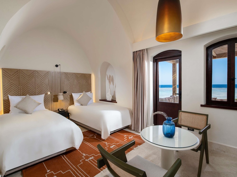 Habitación, 2 camas individuales, vistas al mar del hotel Mövenpick Resort El Quseir