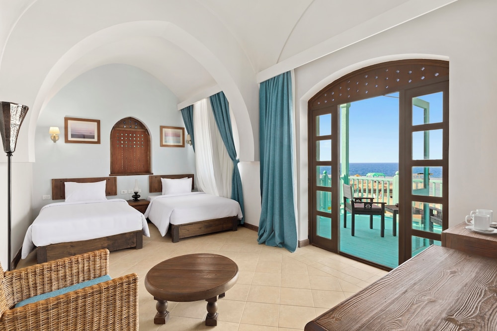 Habitación con Vistas al Mar - Cama Gemela del hotel Swissôtel Resort El Quseir