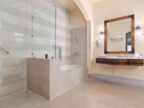 Suite Presidencial del hotel Swissôtel Resort El Quseir. Foto 3