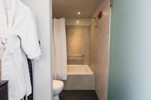 Habitación Estándar - Cama extragrande del hotel Z New York. Foto 4