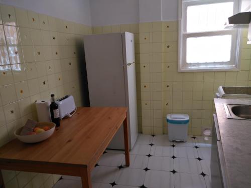 Apartamento de 1 dormitorio con balcón y vistas al mar del hotel Rocamar. Foto 8