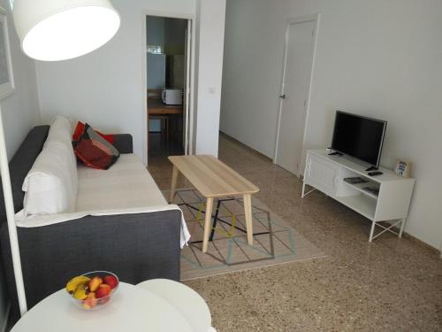 Apartamento de 1 dormitorio con balcón del hotel Rocamar. Foto 3